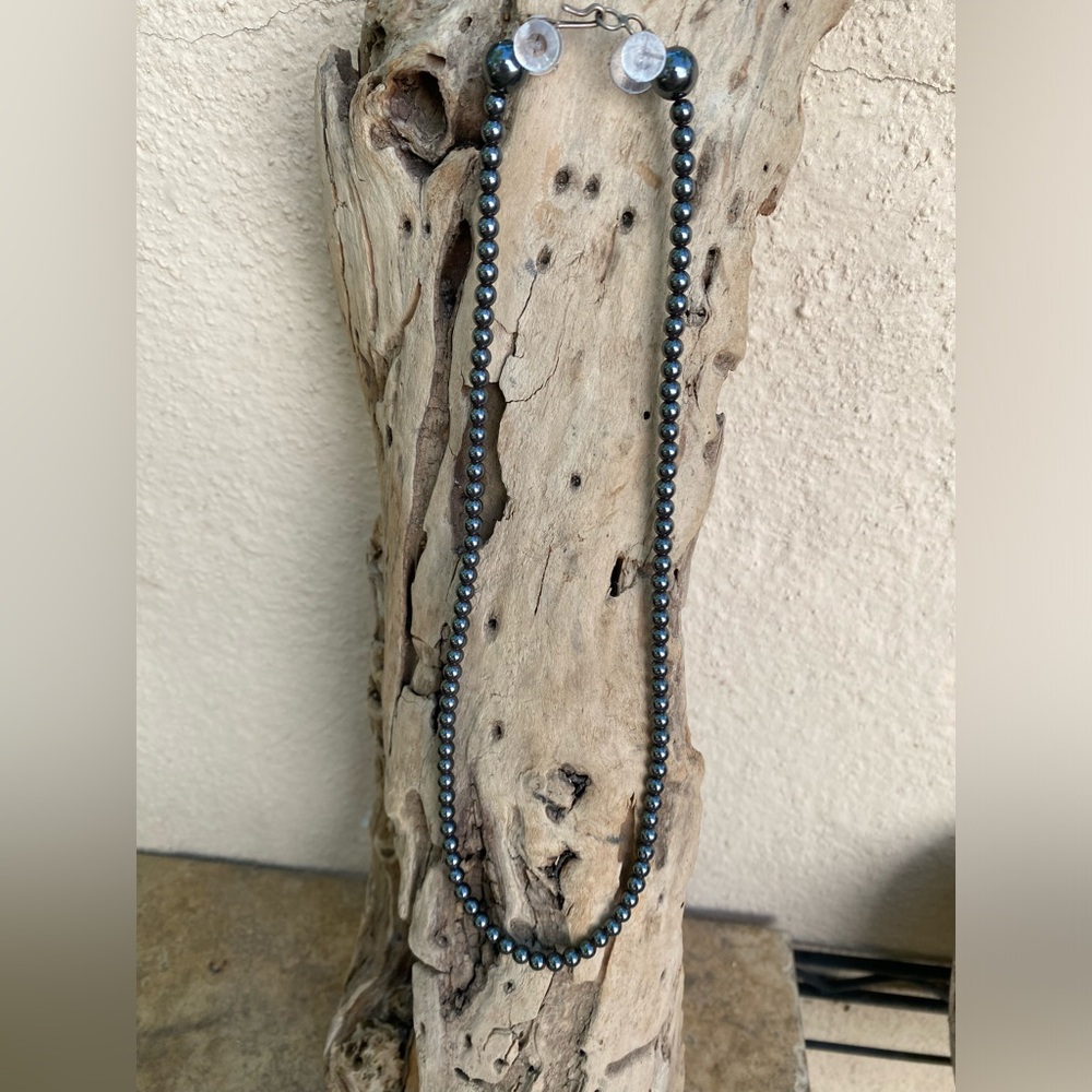 18” hematite necklace